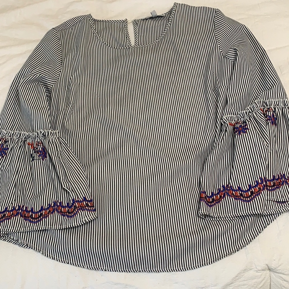 COPY - Black and white striped bell long sleeved top